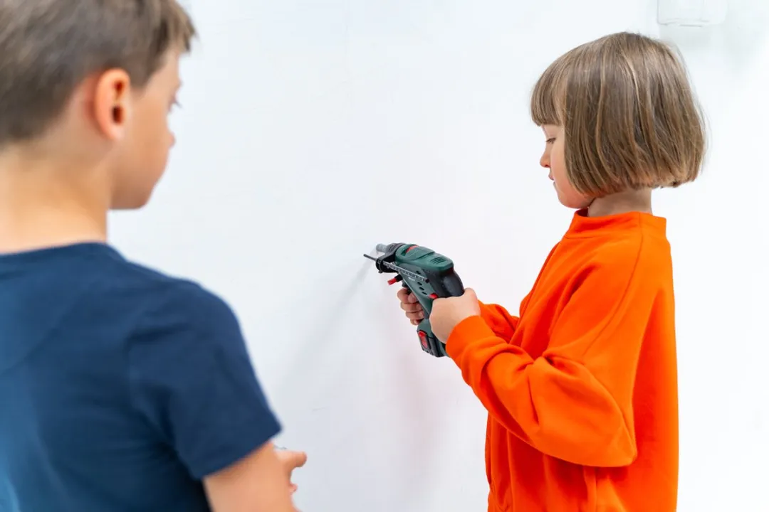 Klein Toys Bosch Mini Speelgoed Klopboormachine - Groen/Rood/Zwart