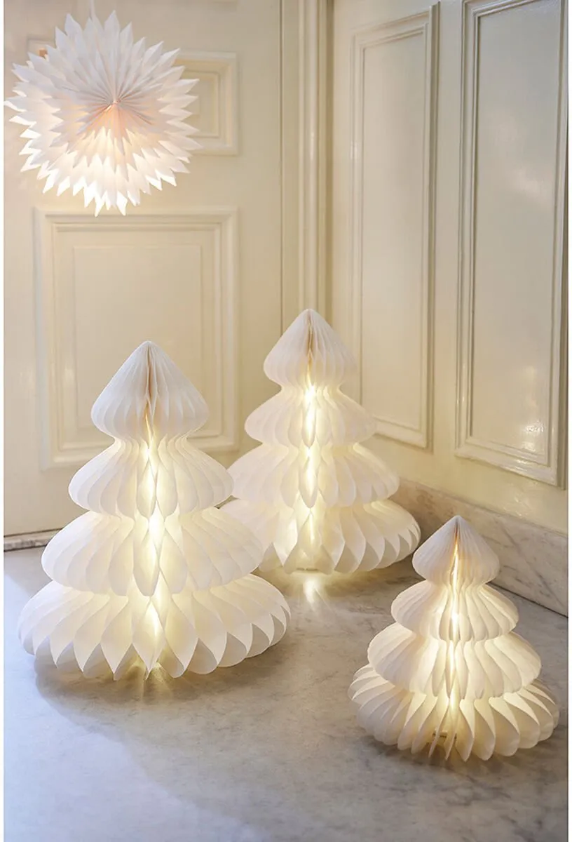 Lumineo White Christmas Tree