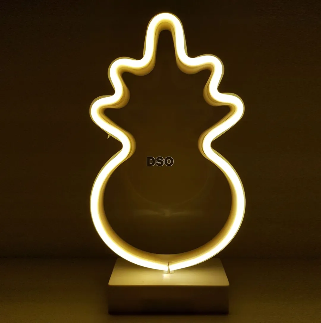 Grundig Ananas LED Lamp - 93 Lichtpunten - Oranje Licht