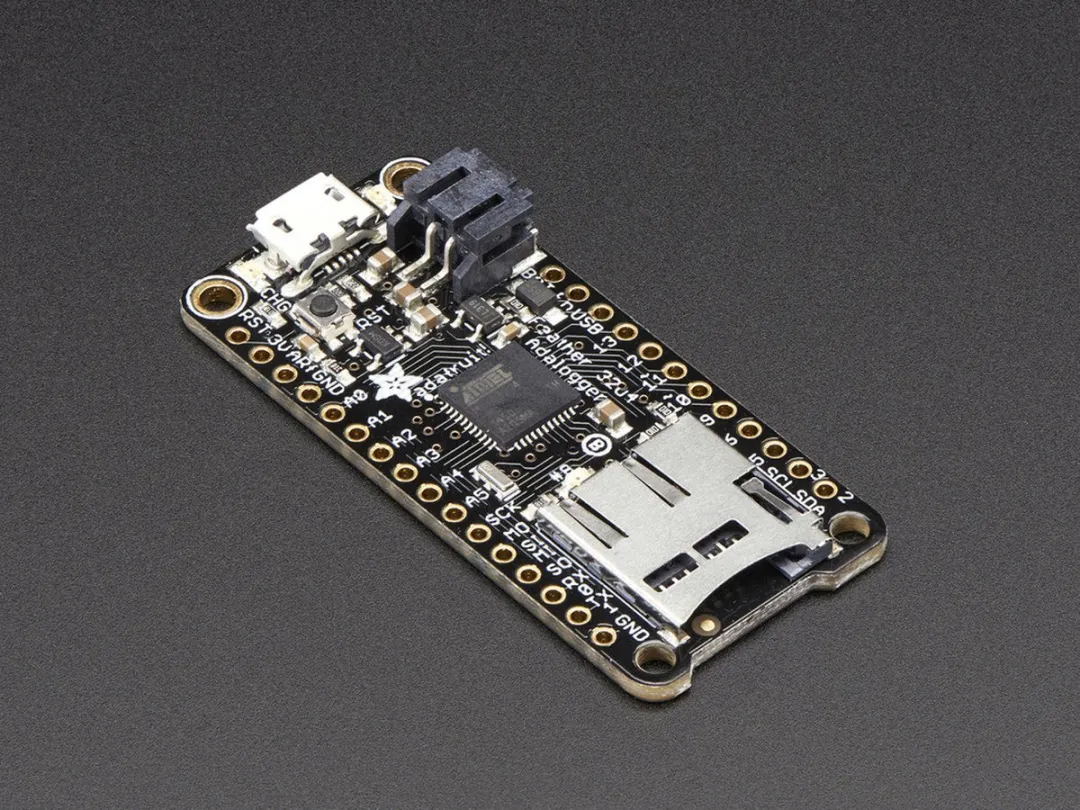 Adafruit Feather 32u4 Adalogger 2795