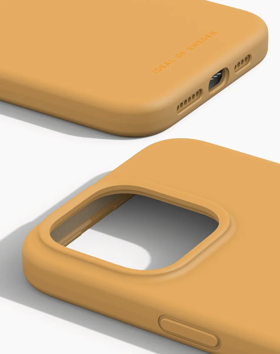 iDeal of Sweden iPhone 15 Pro Max Silicone Case - Apricot - MagSafe