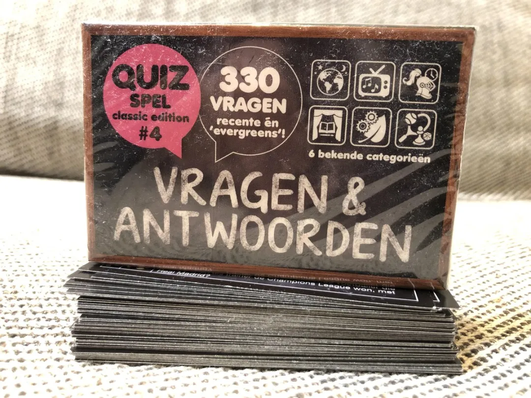 Vragen & Antwoorden #4 Trivia Quiz Kaartspel - 330 Vragen