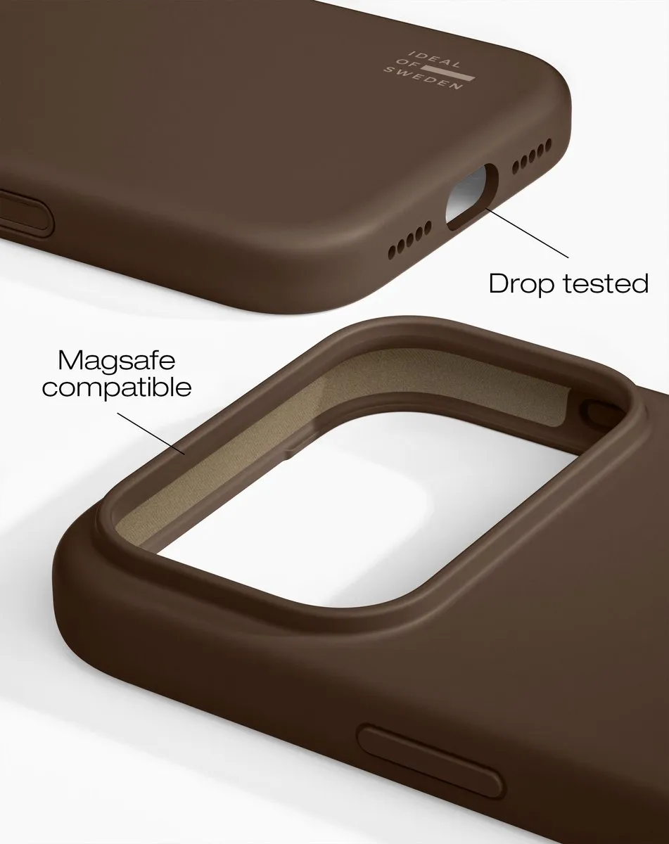 iDeal of Sweden iPhone 17 Pro Silicone Hoes - Mocha Mousse - IDSICMS-I2561P-562