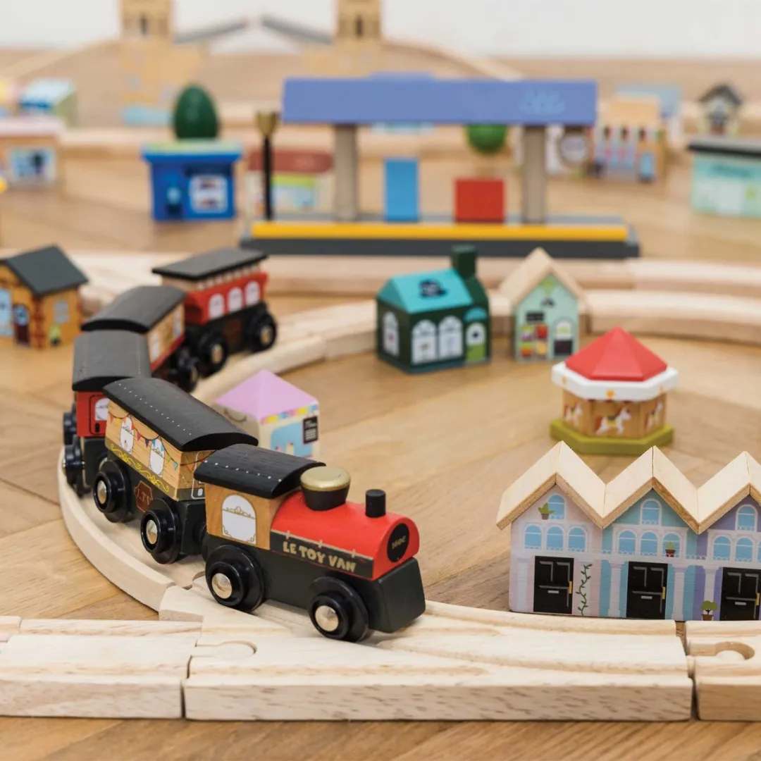 Le Toy Van LTV Treinenset Londen 120 Stuks - Multicolor