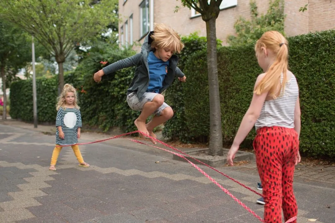 BS Toys Springelastiek BST-GA344 - Kleurrijk - afbeelding 6 van 6