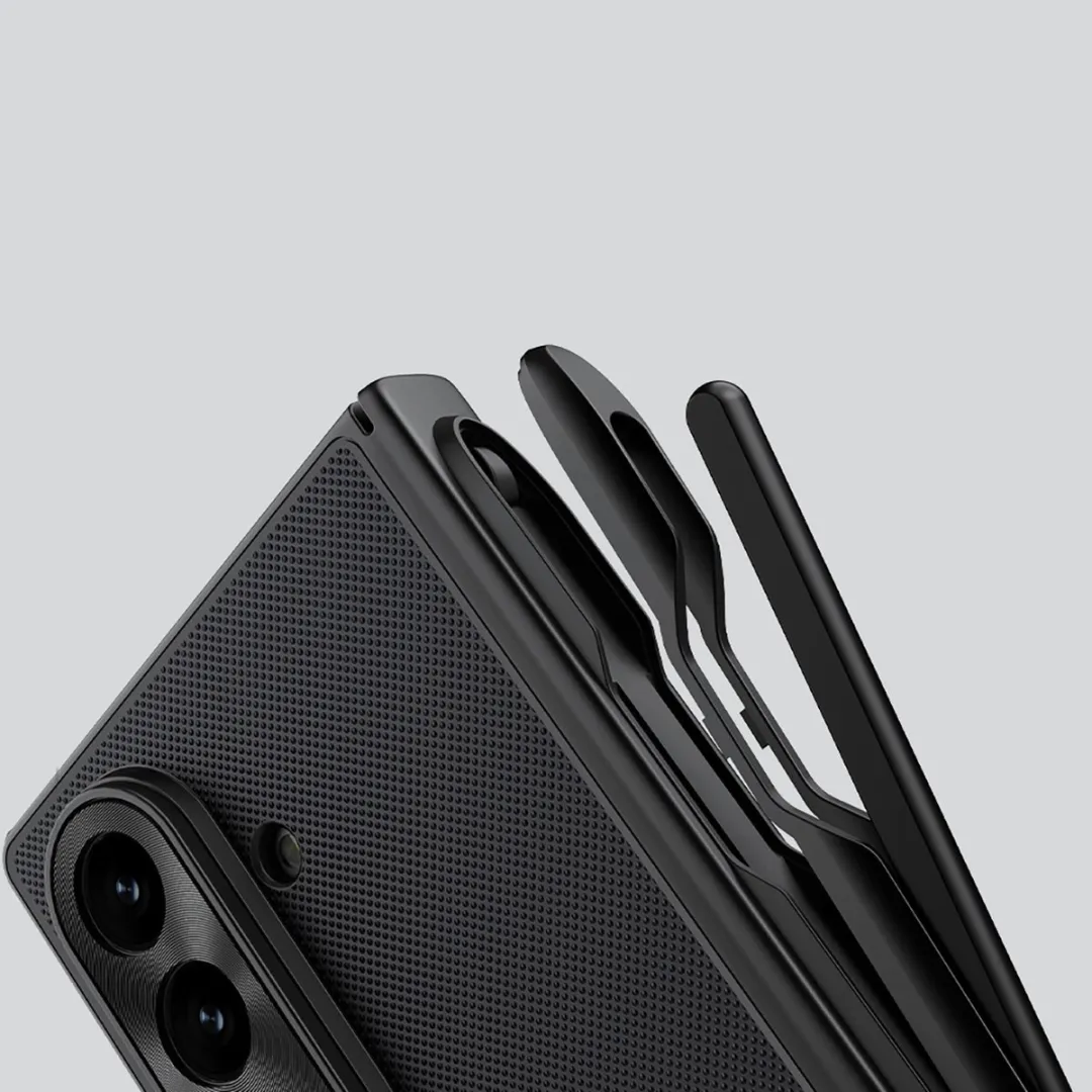 Nillkin Super Frosted Shield Magnetische Hoes - Samsung Galaxy Z Fold 7 - Zwart - afbeelding 3 van 6