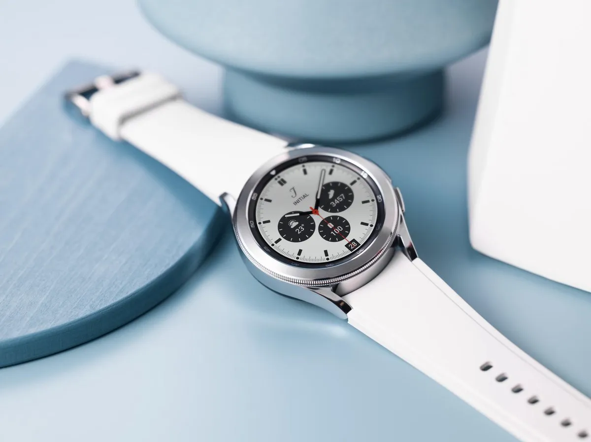 Samsung Galaxy Watch4 Classic 46mm - Zilver - afbeelding 6 van 6