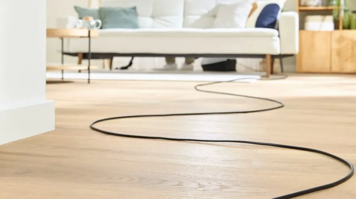 Bosch ProSilence BGB6SIL1 Stofzuiger met zak - 700W - 12m bereik - Wit