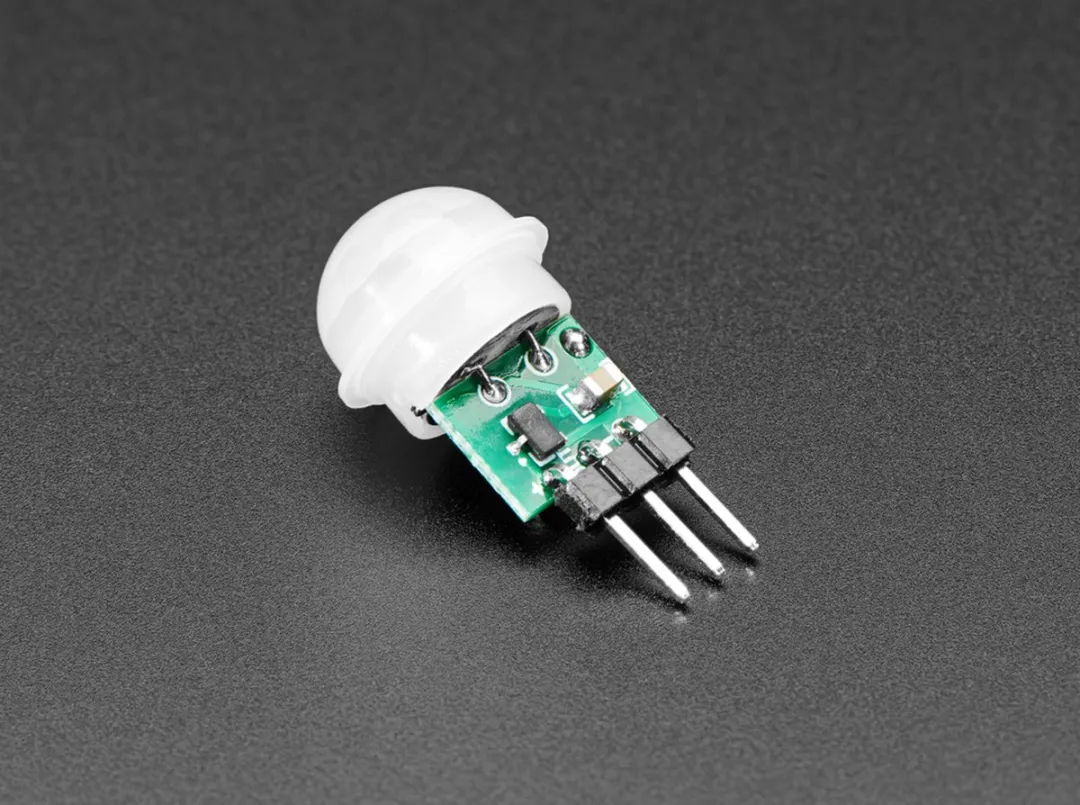 Adafruit Mini PIR Bewegingssensor 4871 - Meerkleurig