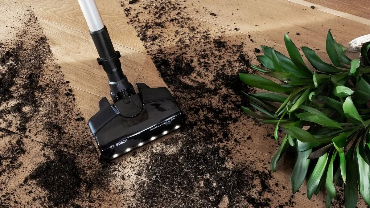 Bosch Unlimited 7 BSS711W Draadloze Steelstofzuiger - Zwart