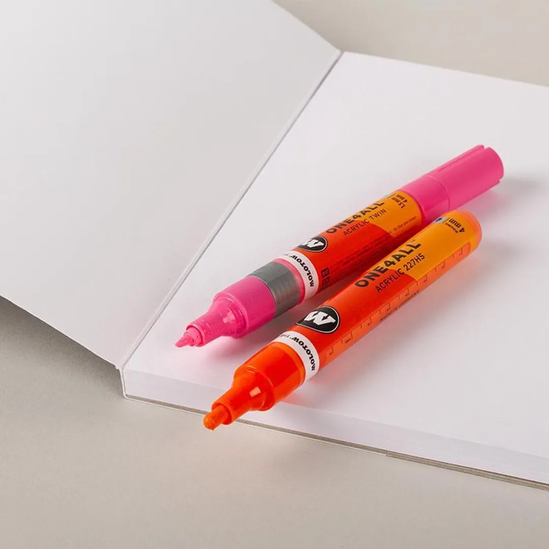 Molotow ONE4ALL Professional Sketchpad A4 - 80 Pagina's - Mixed Media