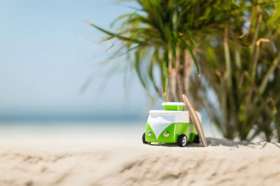Candylab CLT Americana Beach Bus Houten Speelgoedauto - CLT-BVA367