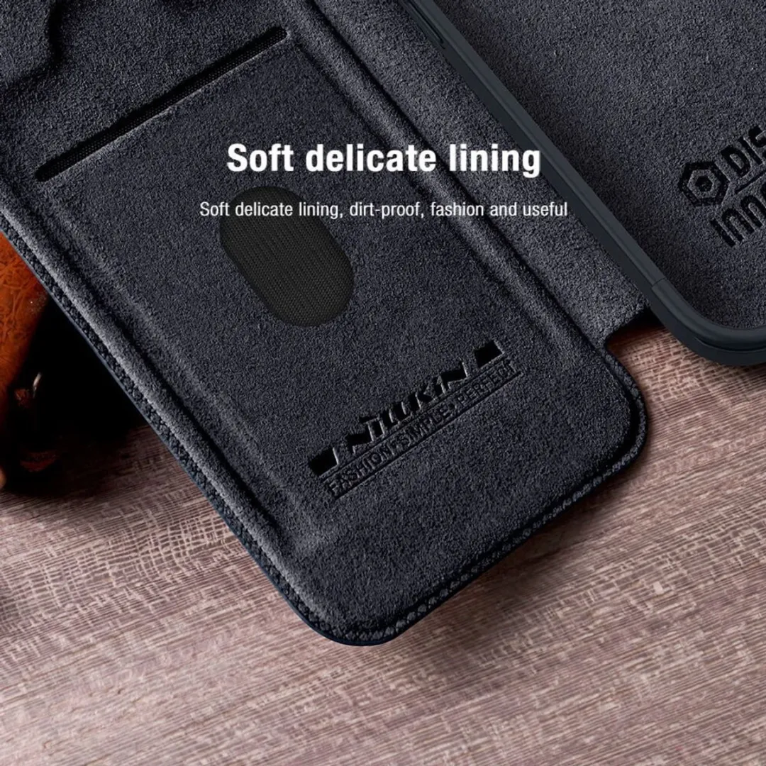 Nillkin Qin Pro Hoesje iPhone 15 Pro - 2 Pasjes Bruin