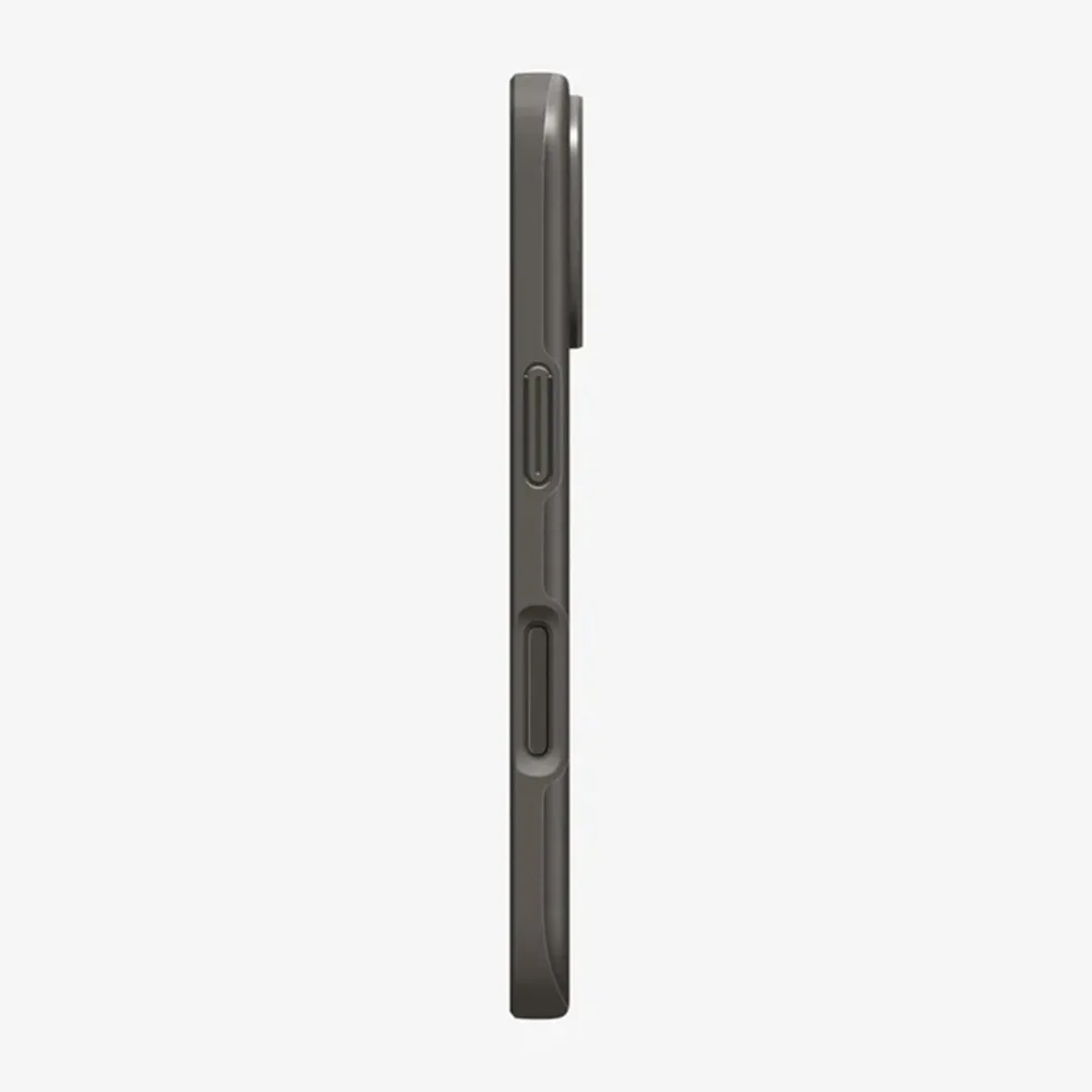 Spigen Thin Fit Mag Backcover iPhone 17 - Gunmetal - MagSafe