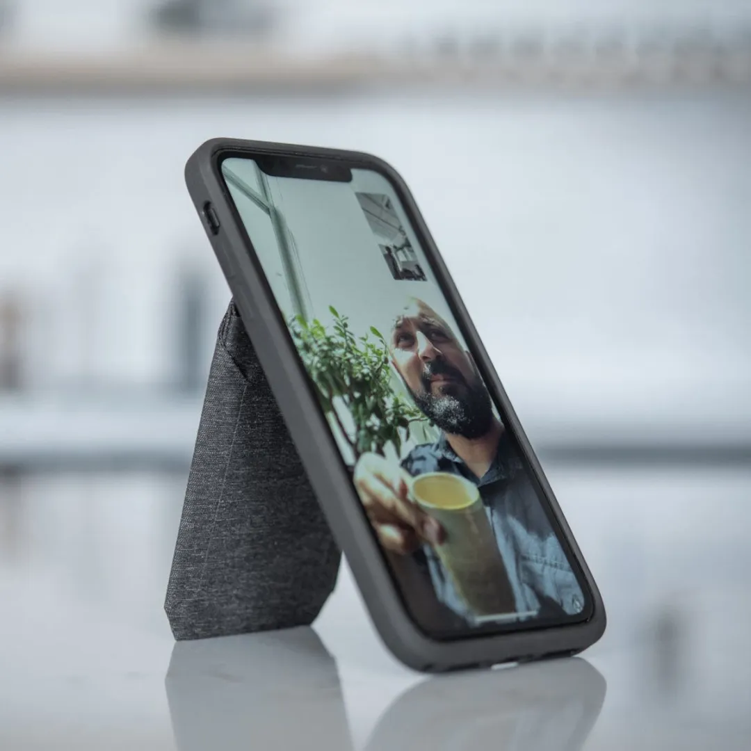 Peak Design Mobile Wallet Stand Charcoal
