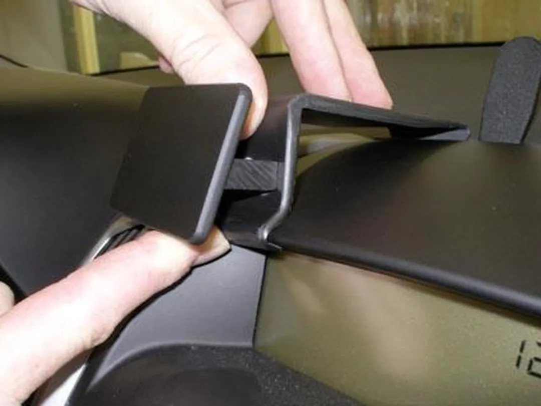 Brodit ProClip Center Mount Kia Cee'd 2007-2009 - 853958