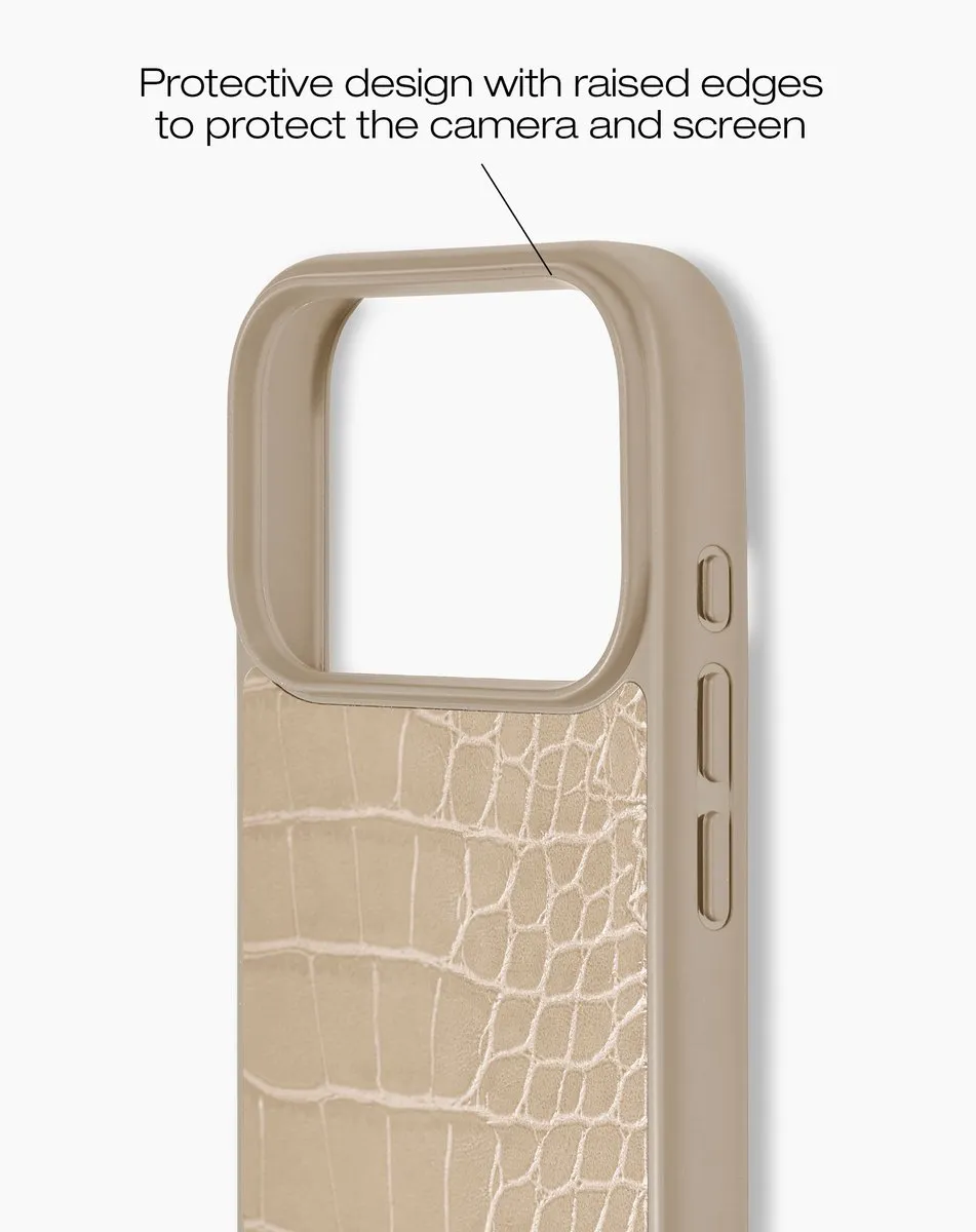 iDeal of Sweden Vegan Leather Backcover iPhone 17 Pro - Warm Beige - IDVLCMS-I2561P-456