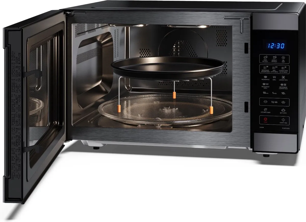 Sharp YC-MC422AE-SB combimagnetron met grill en heteluchtoven - 1000W - 42 liter - zwart
