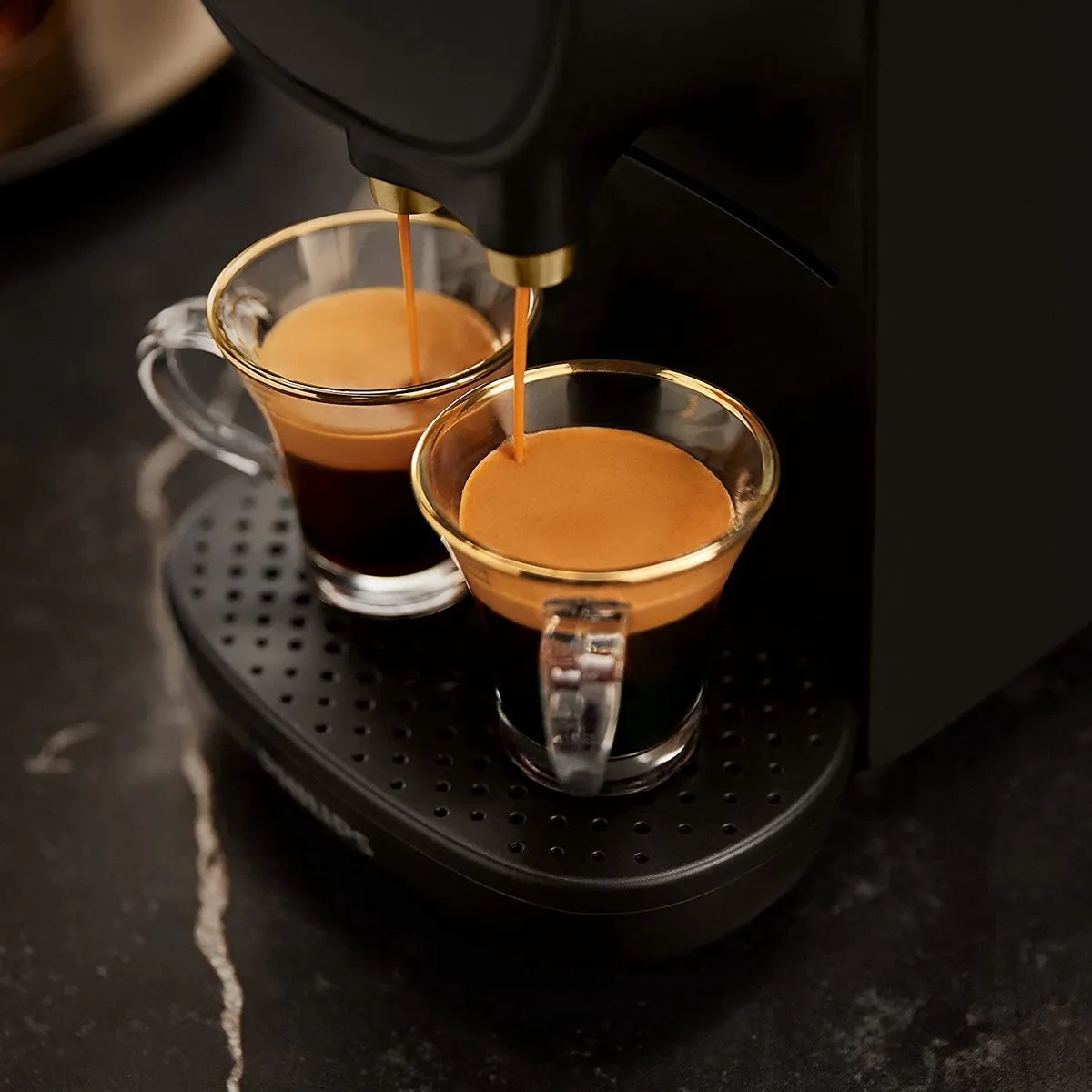 Philips L'Or Barista Sublime LM9012/40 Koffiemachine - Midnight Blue - afbeelding 6 van 6