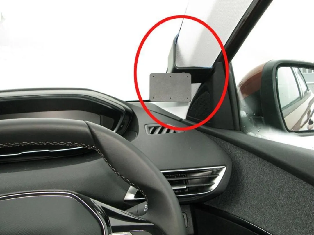 Brodit ProClip Peugeot 3008 605276