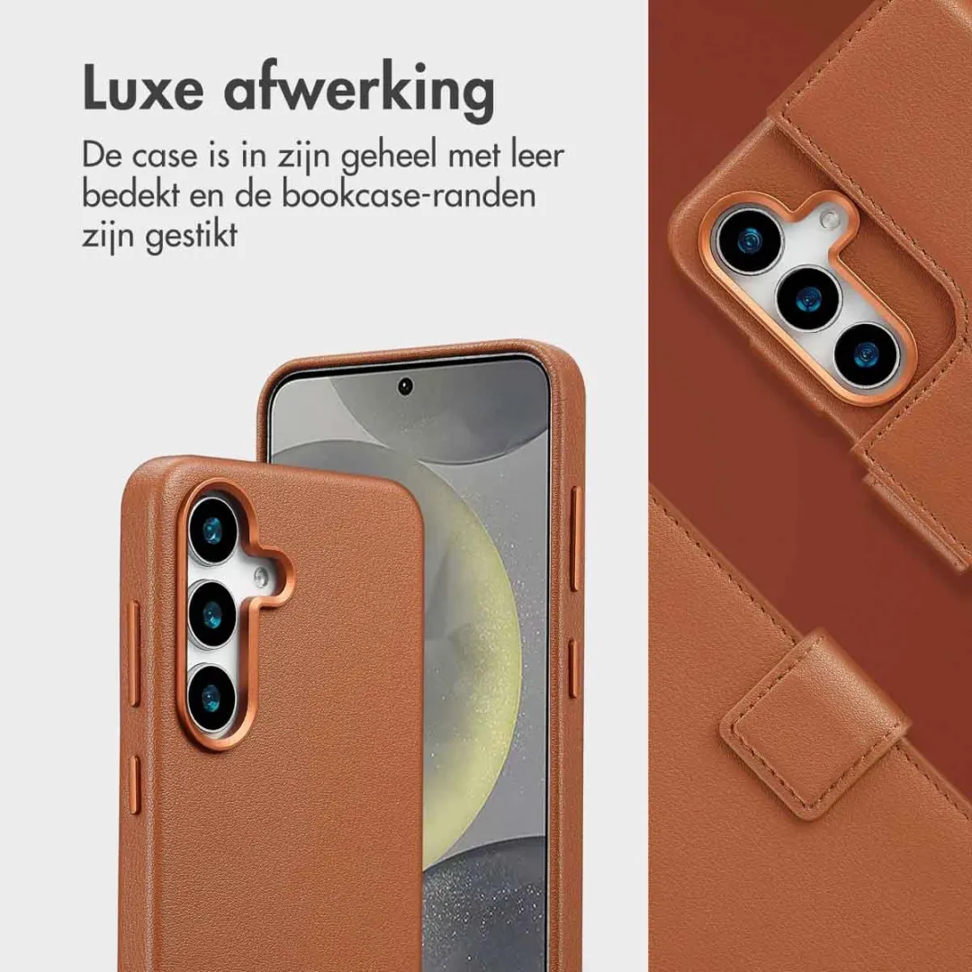 Accezz Galaxy S25 Hoesje 2-in-1 Leather Bookcase - Bruin