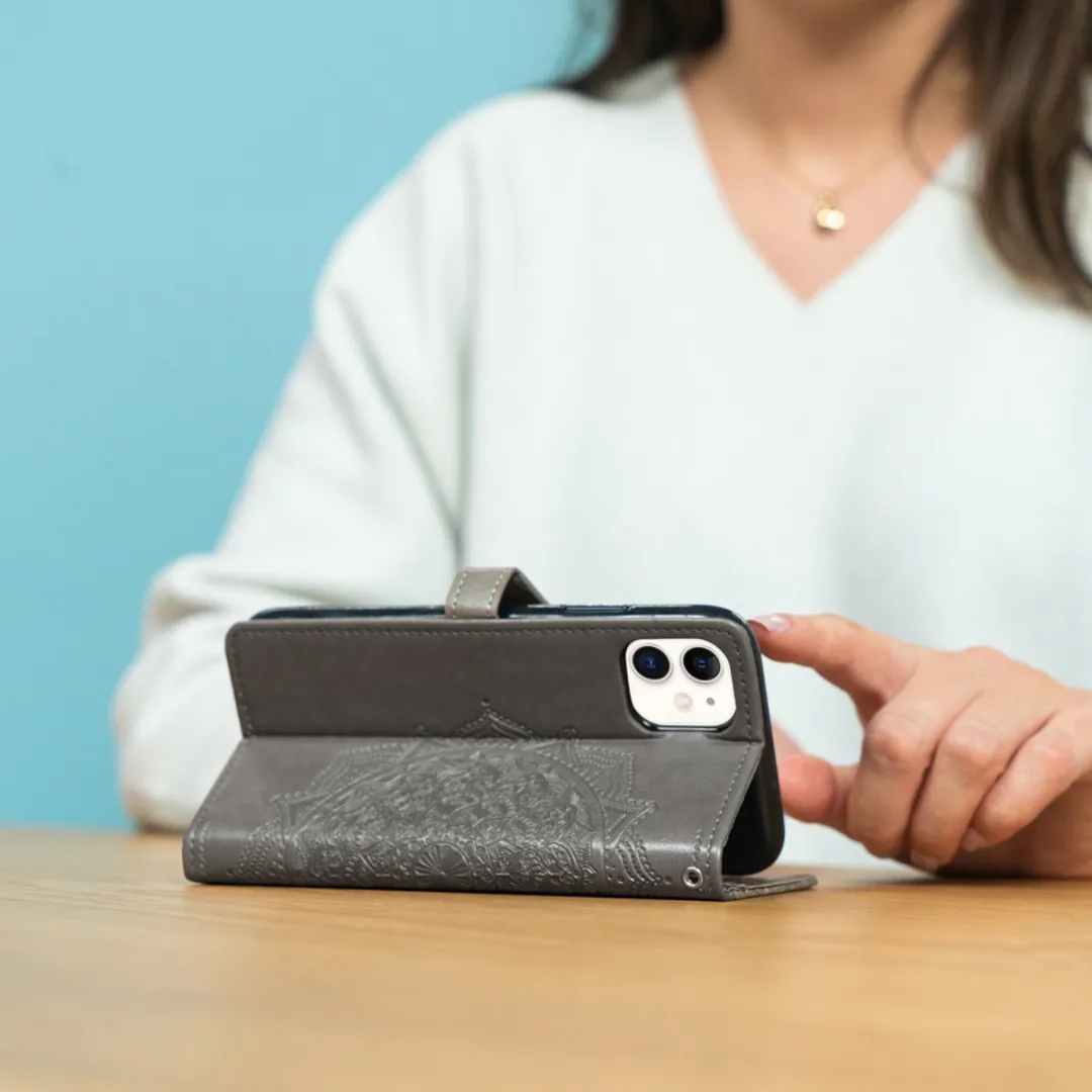 Imoshion Hoesje Samsung Galaxy A35 - Mandala Bookcase Grijs