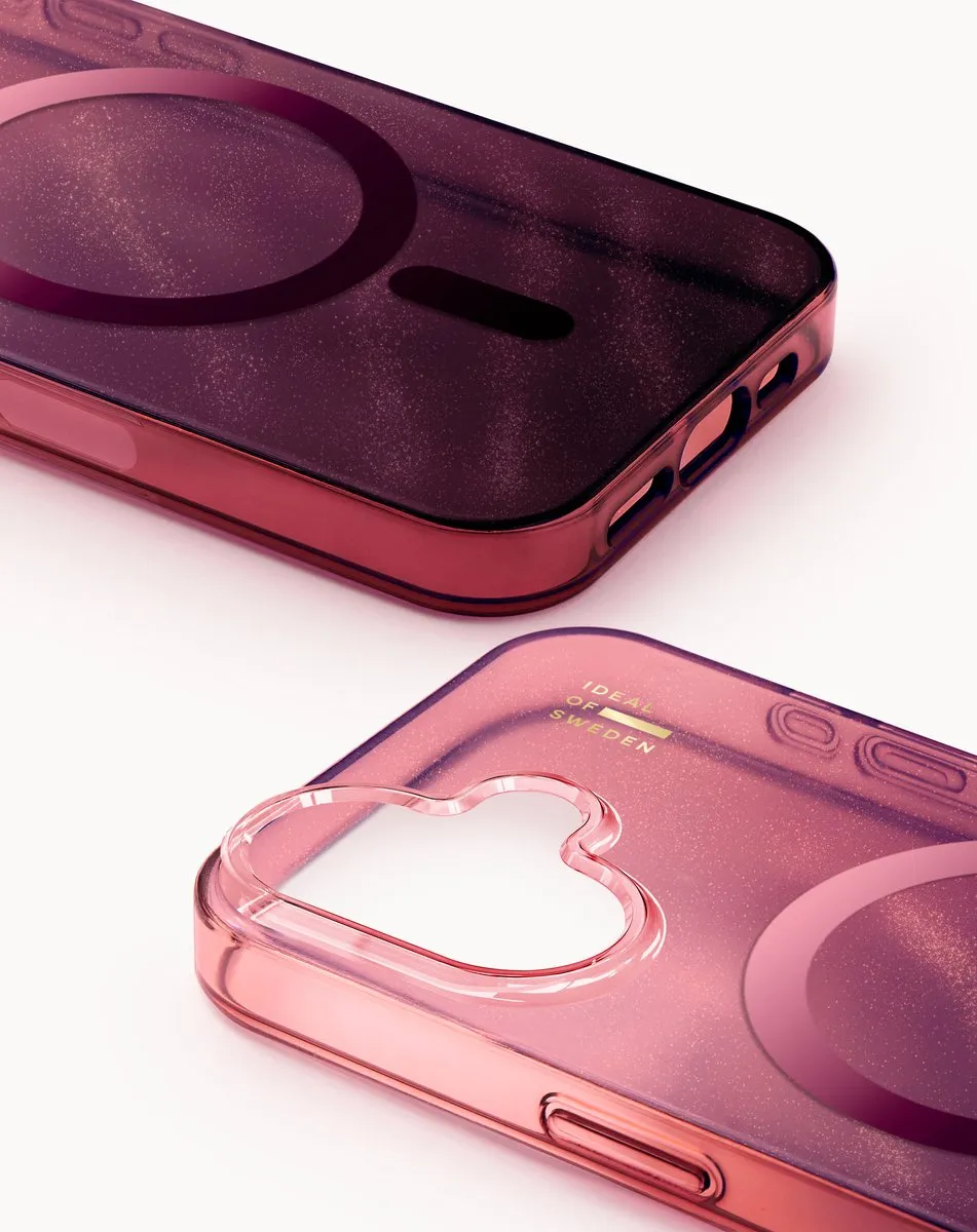 iDeal of Sweden Clear Case iPhone 16 - Cherry Lacquer - MagSafe