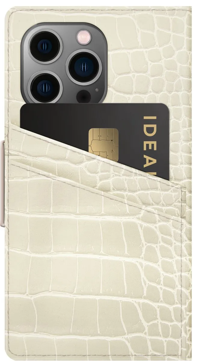 iDeal of Sweden Atelier Wallet iPhone 13 Pro Cream Beige