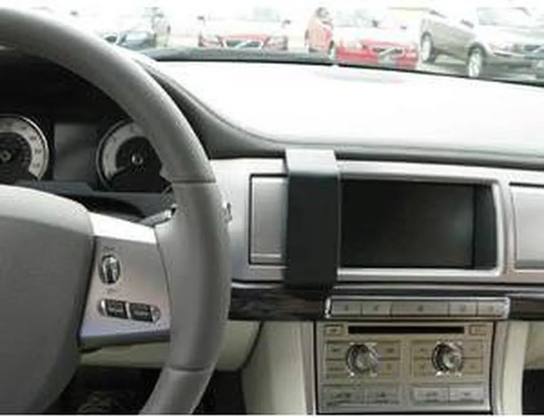 Brodit ProClip Jaguar XF 2009-2015 Center Mount 854200