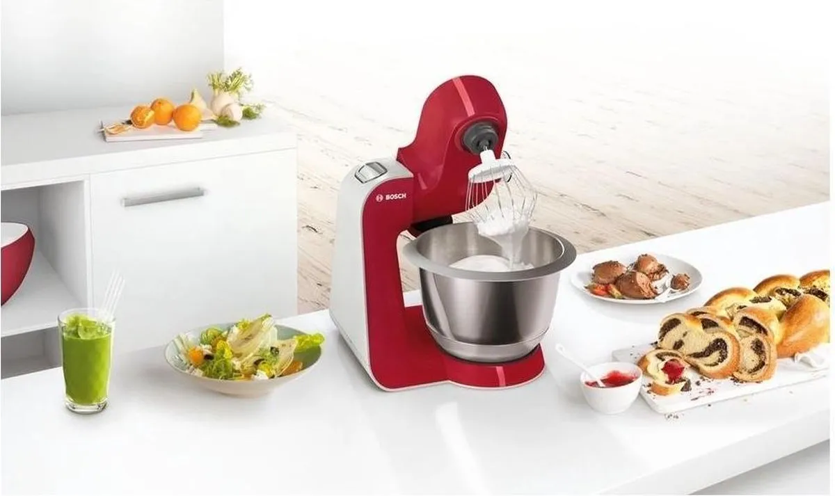 Bosch MUM58720 Keukenmachine 1000W - 7 Snelheden - 3,9L - Rood - afbeelding 6 van 6