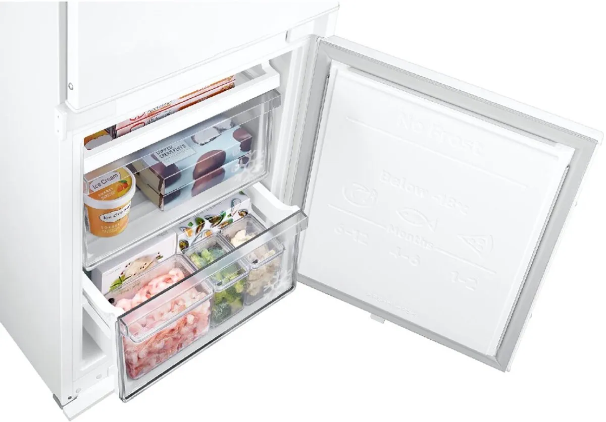 Samsung BRB70F30AES0 Inbouw Koel-Vriescombinatie 298L - No Frost