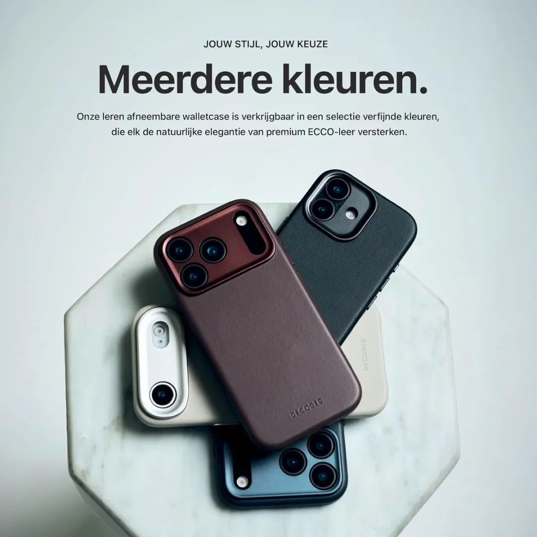 Decoded Hoesje iPhone 17 Pro - Premium Ecco Leer - Navy Blauw