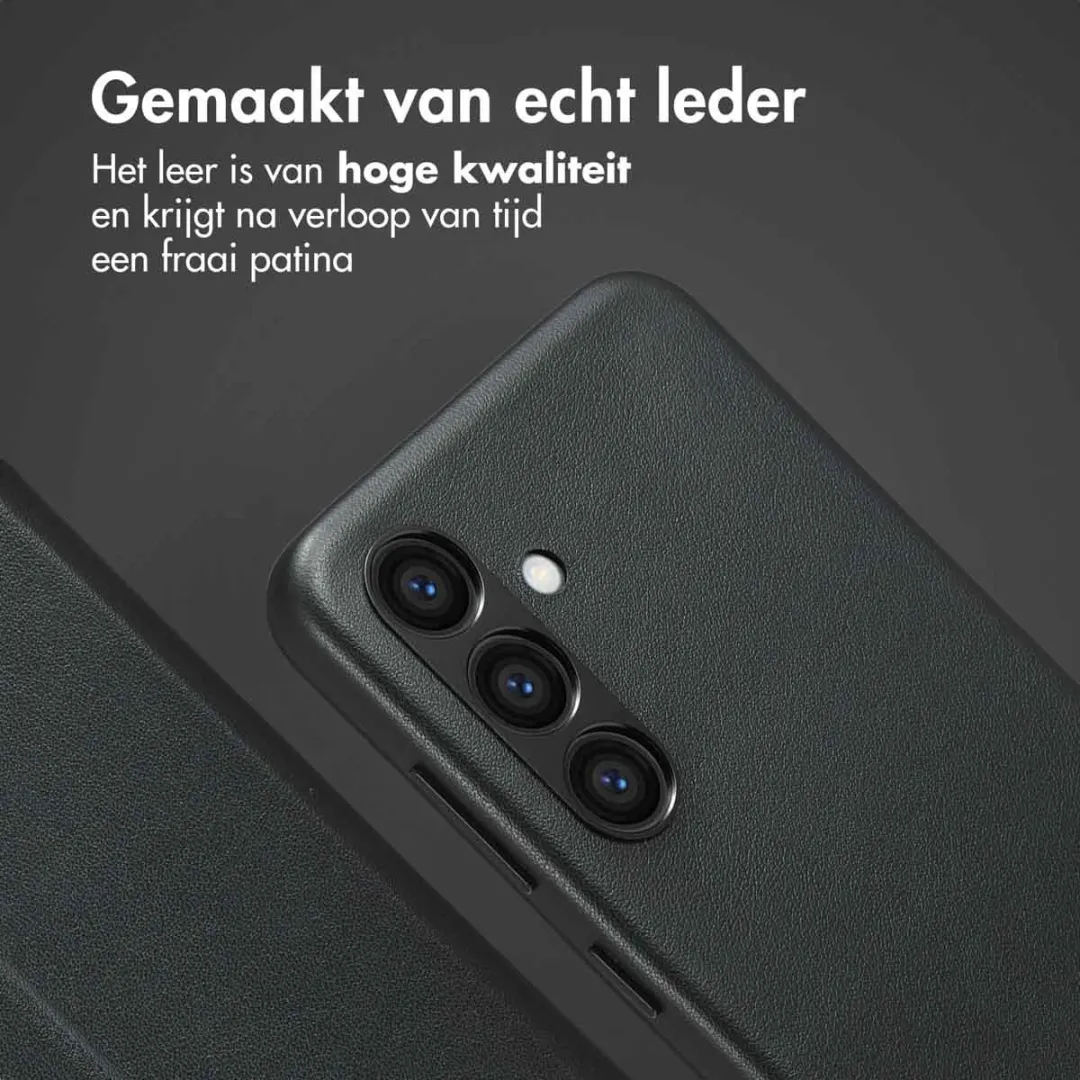Accezz Hoesje Samsung Galaxy S24 Leather Bookcase 2-in-1 - Zwart