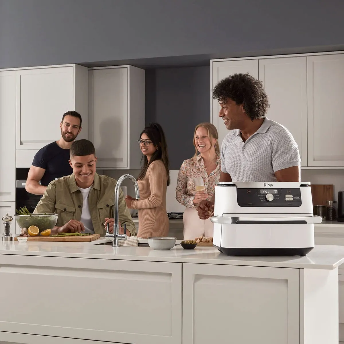 Ninja Foodi AF500EUWH Mega Dubbele Airfryer XXL - 10.4L - Wit