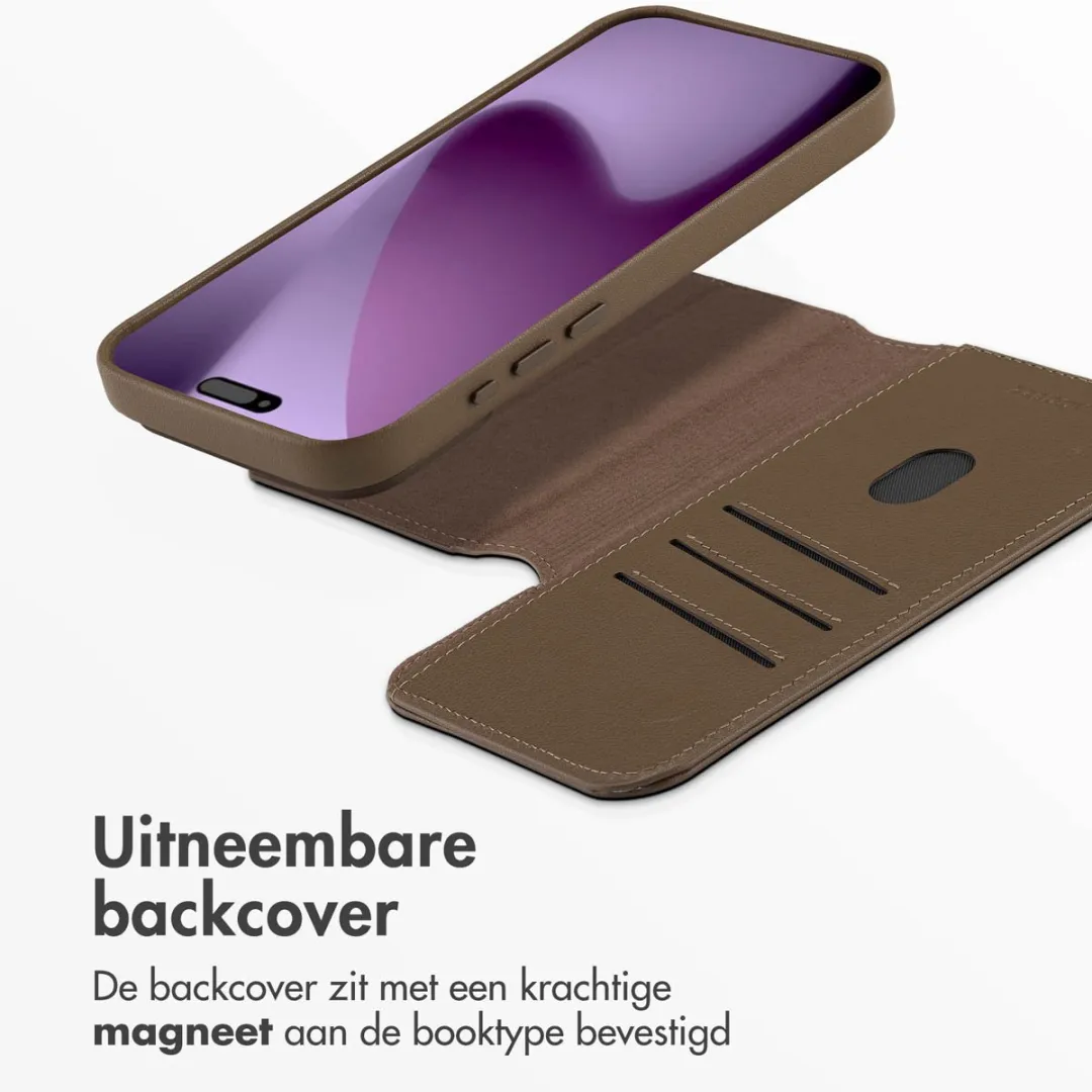 Accezz Hoesje iPhone 17 Pro Max - Leather Bookcase 2-in-1 - Bruin