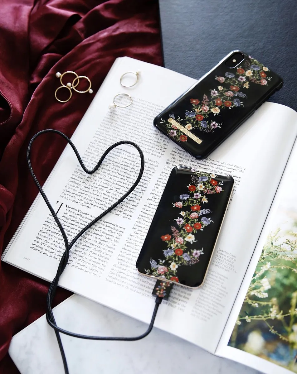 iDeal of Sweden Fashion Cable Lightning 2m - Dark Floral