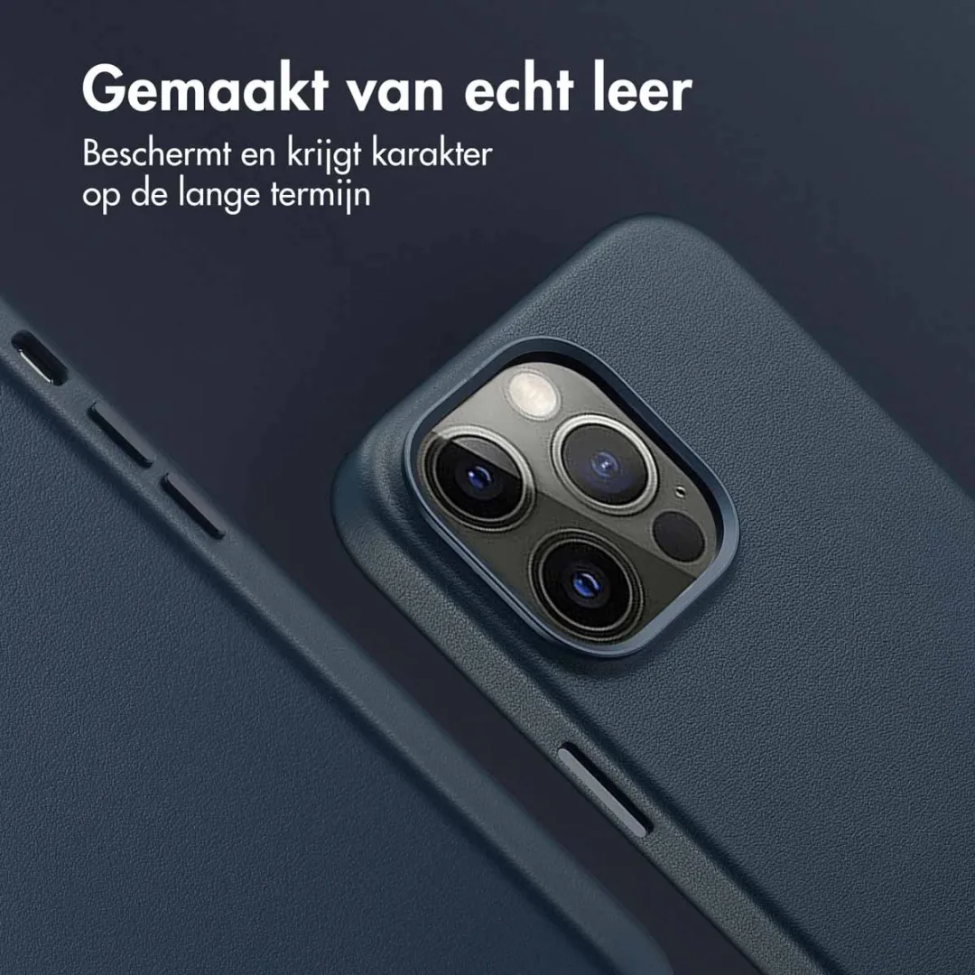 Accezz Hoesje iPhone 14 Pro Max MagSafe Nightfall Blue - 2 Pasjes