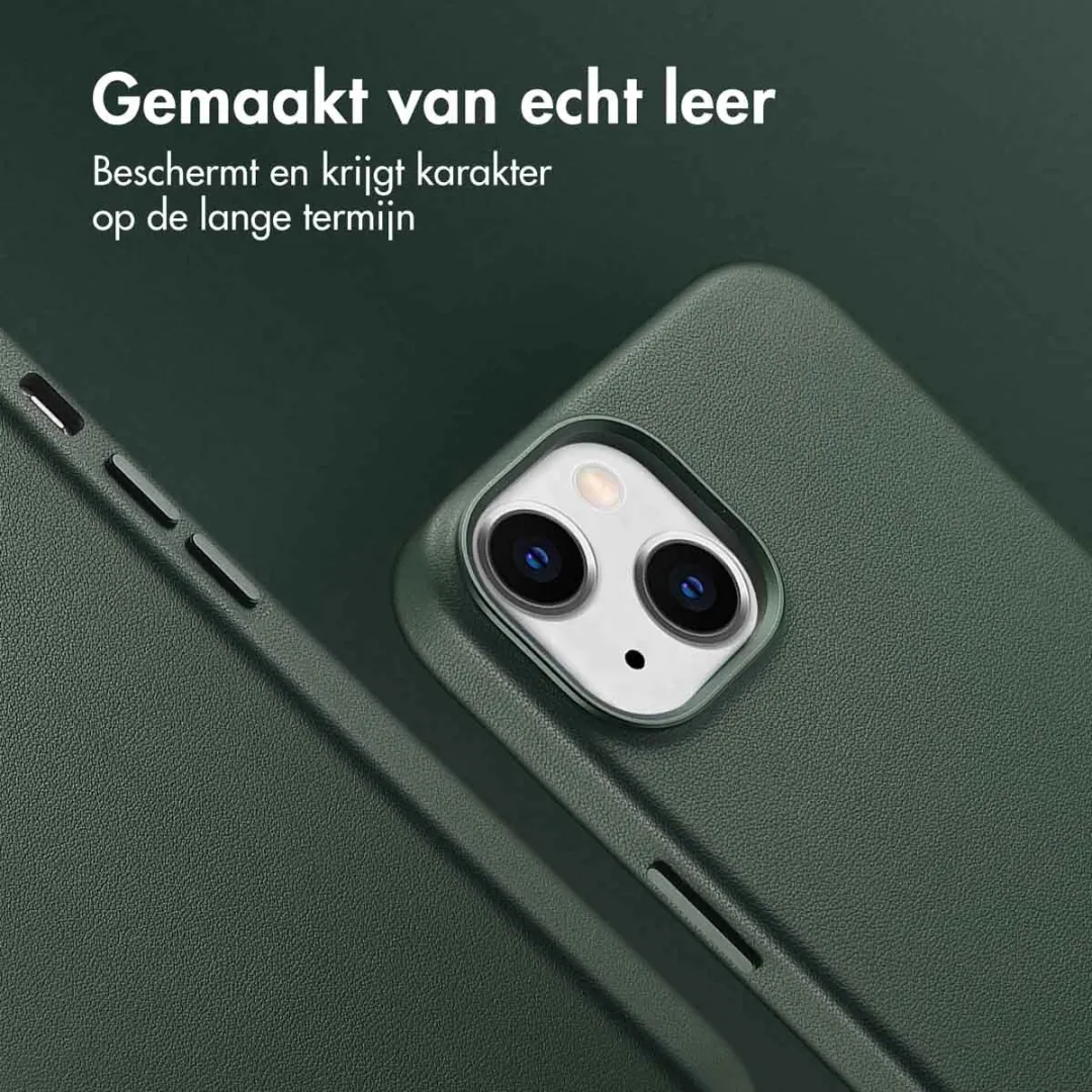 Accezz iPhone 14 Hoesje MagSafe - Cedar Green - 2 Pasjes