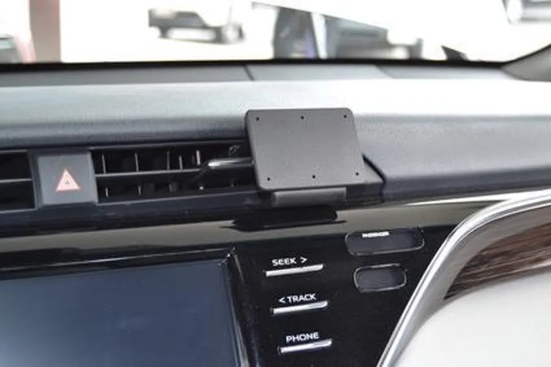Brodit Proclip Toyota Camry 18- USA Center Mount 855386 - Zwart
