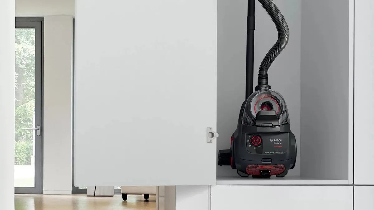 Bosch ProPower BGS21POW2 Stofzuiger Zonder Zak - 750W - 2L - Zwart/Rood