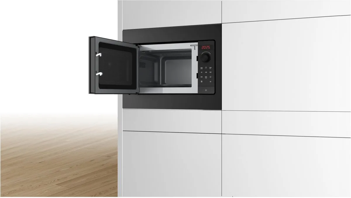 Bosch Serie 2 BFL523MB4 Solo Inbouwmagnetron 800W - 20L - Zwart