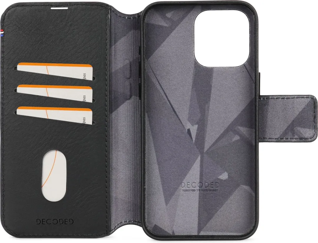 Decoded D24IPO15PMDW5BK iPhone 15 Pro Max Hoesje - Magnetisch 2-in-1 - Zwart
