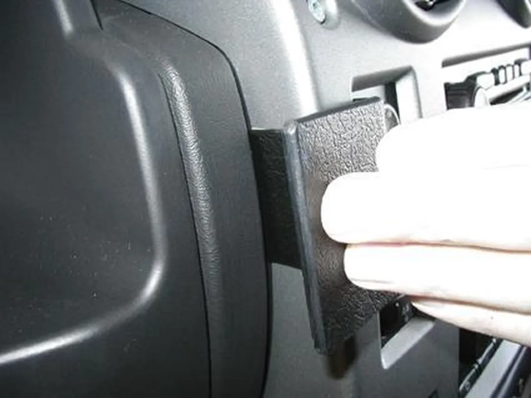 Brodit ProClip Houder Hummer H2 2003-2007 Center Mount - Zwart - afbeelding 4 van 6