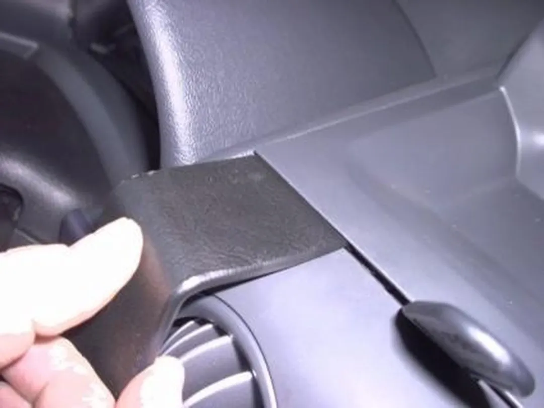 Brodit ProClip 853143 Houder - Citroën Berlingo II / Peugeot Partner 2003-2008 - Zwart