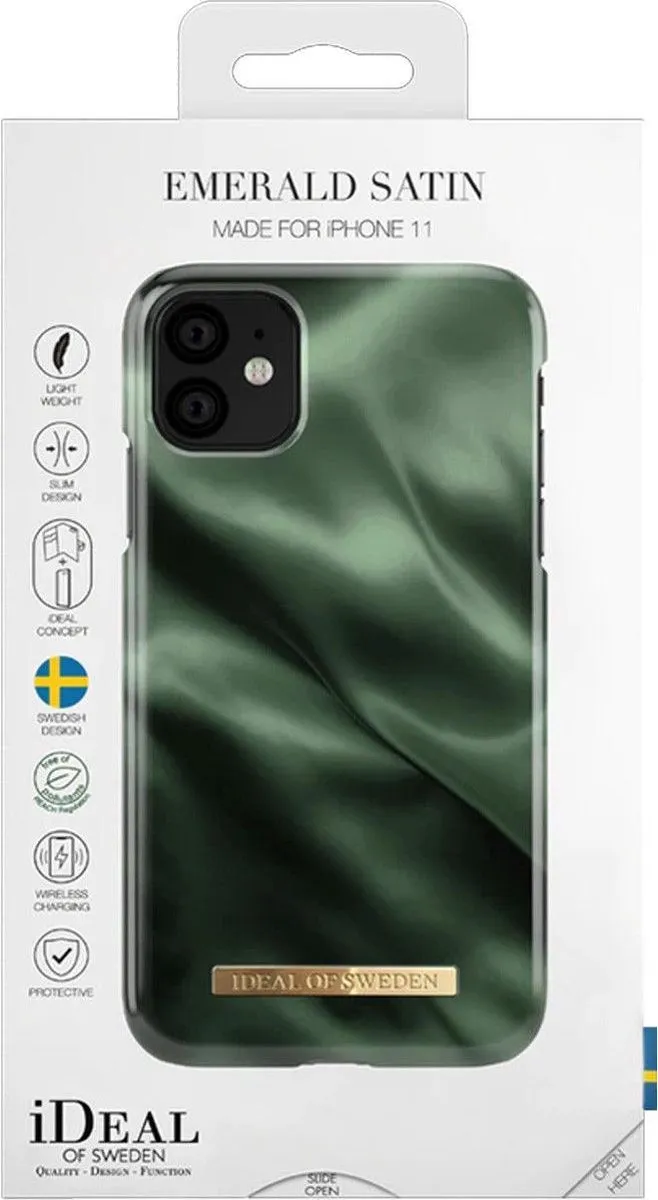 iDeal of Sweden iPhone 11 Hoesje - Emerald Satin - mpn-7340168745614 - afbeelding 5 van 6