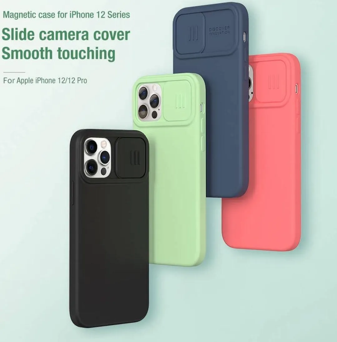 Nillkin iPhone 12/12 Pro Siliconen Hoesje - MagSafe - Zwart