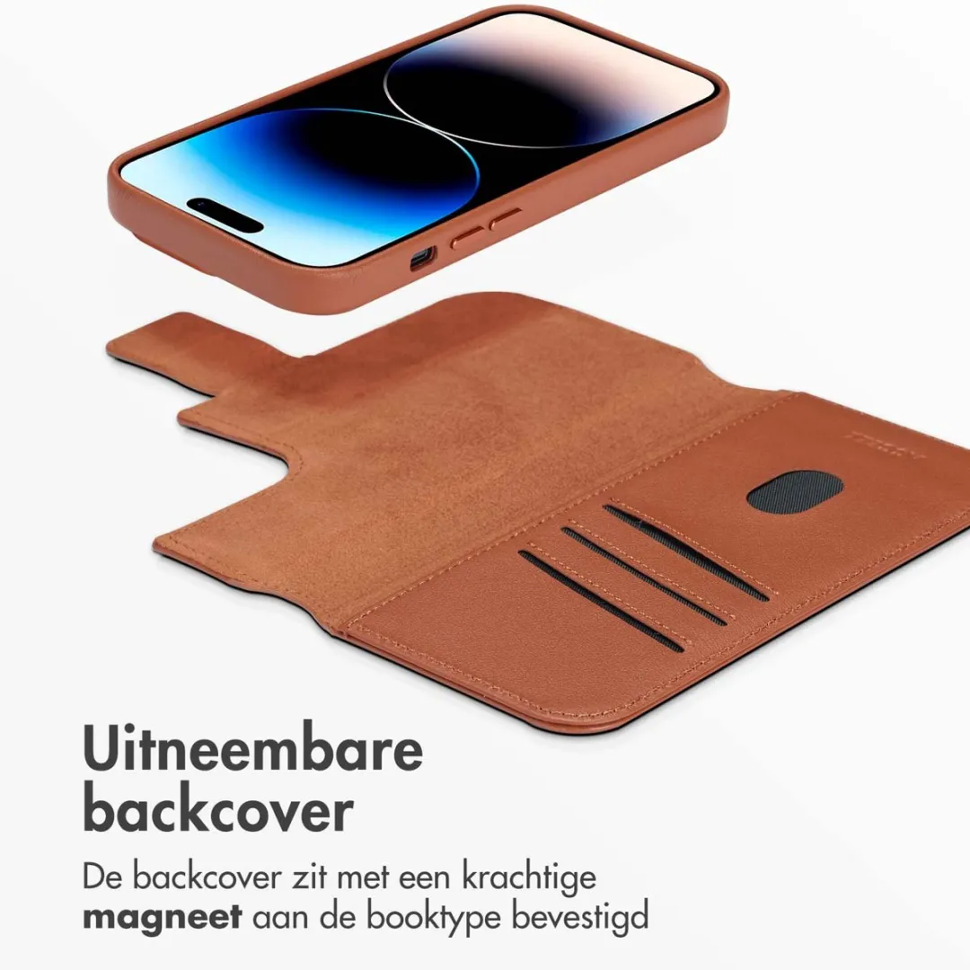 Accezz iPhone 14 Pro Hoesje 2-in-1 Leather Bookcase - 3 Pasjes - Bruin