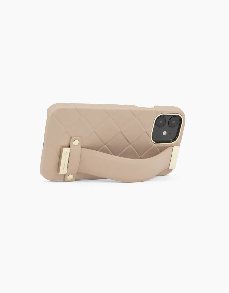 iDeal of Sweden Statement Case Braided iPhone 12/12 Pro - 3 Pasjes - Light Caramel