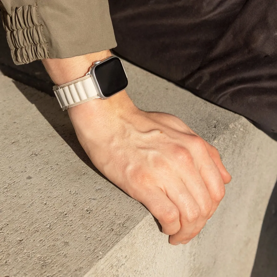 Accezz Nylon Bandje Apple Watch 44-49mm - Sterrenlicht