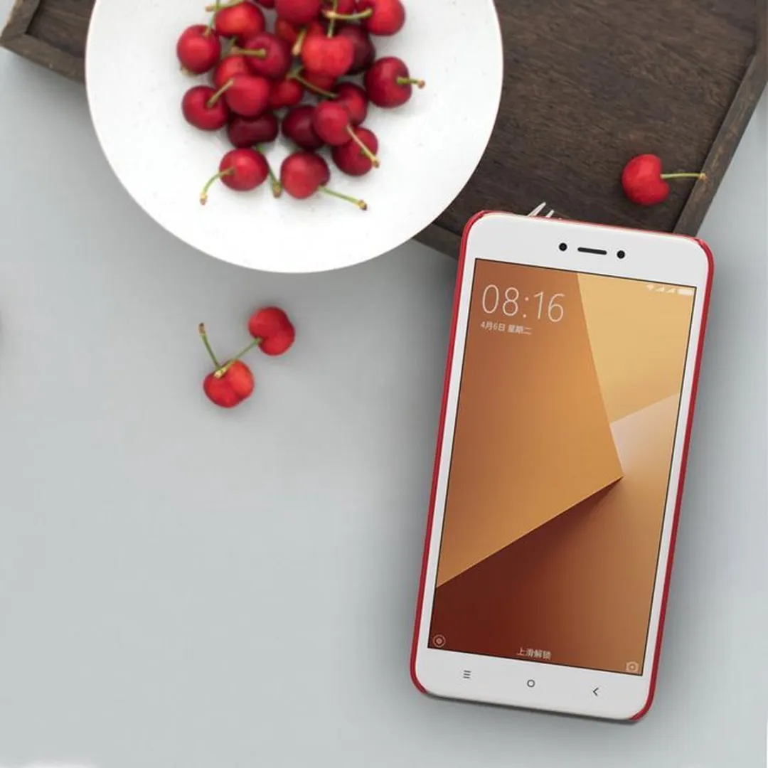 Nillkin Frosted Shield HardCase Xiaomi Redmi Note 5A - Rood - afbeelding 6 van 6
